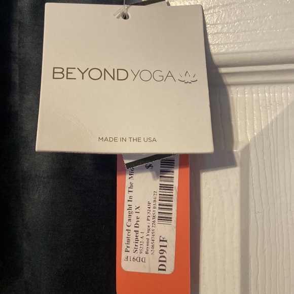 NWT Beyond Yoga Legging 1X - Picture 2 of 5